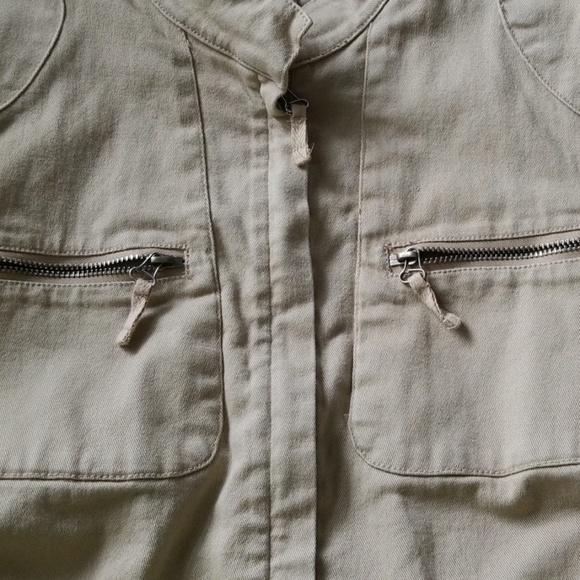 Jacket - Picture 5 of 8